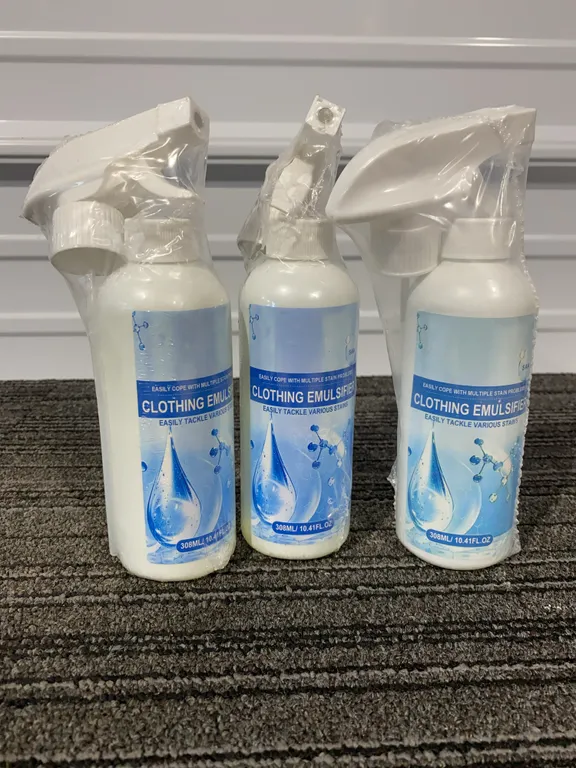 *NEW* 3 Pack, Clothing Emulsifier Stain Remover, Non-Ionic Laundry Pre-Treatment, 10.41 Fl Oz Each