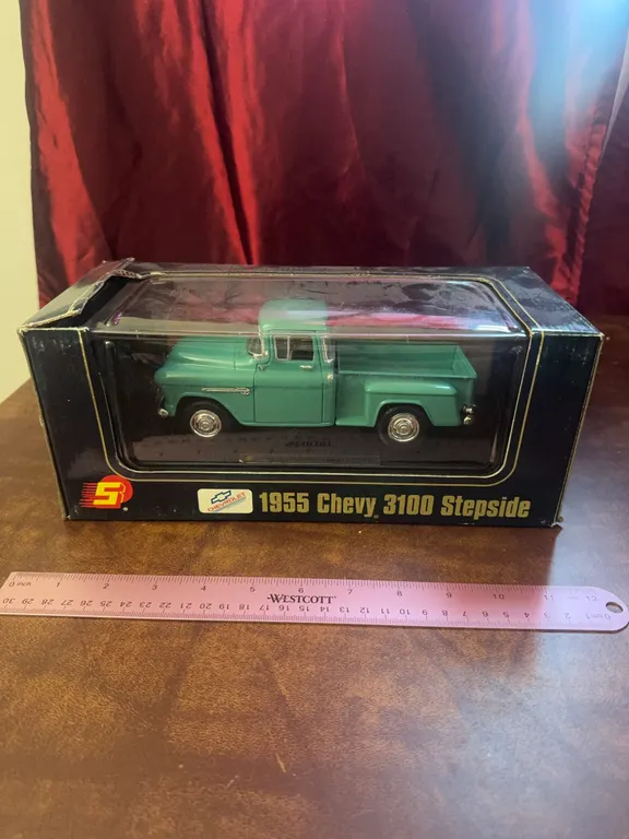 Superior 1955 Chevy 3100 Stepside