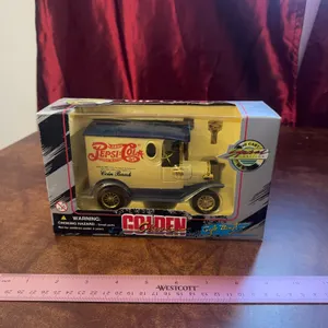 Golden Classic Pepsi-Cola Gift Bank