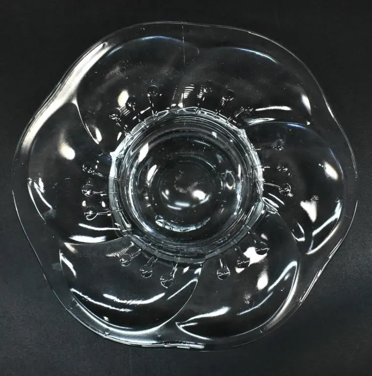 LUMME WATER LILY CANDLE HOLDER