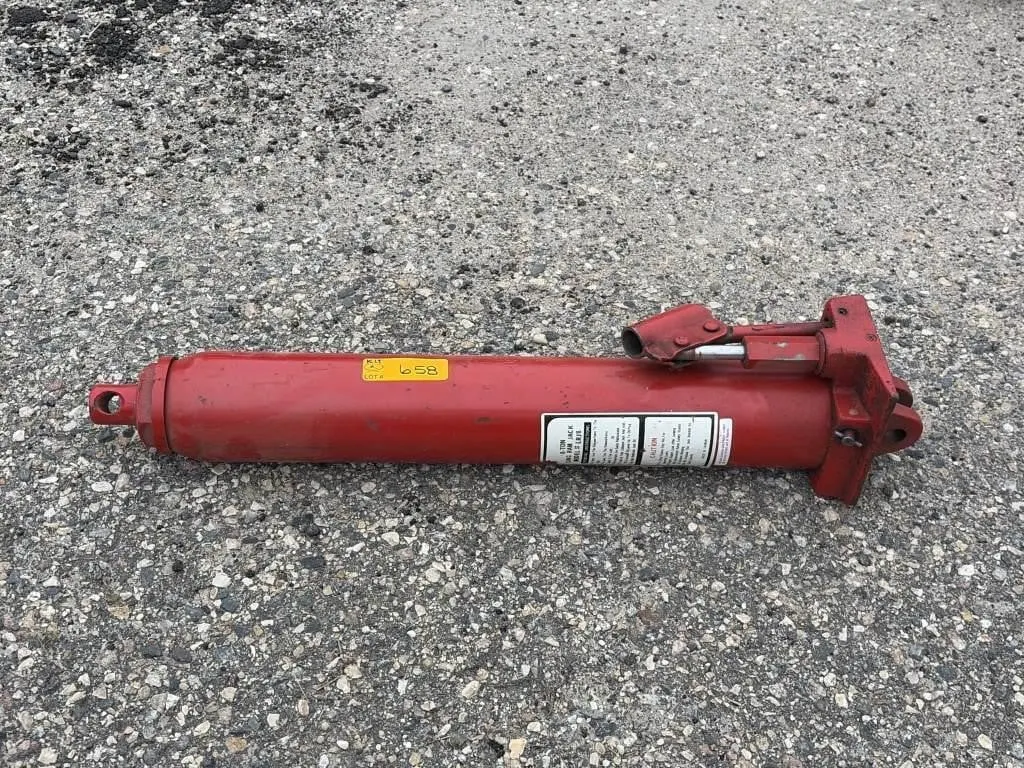 8 Ton Long Ram Jack