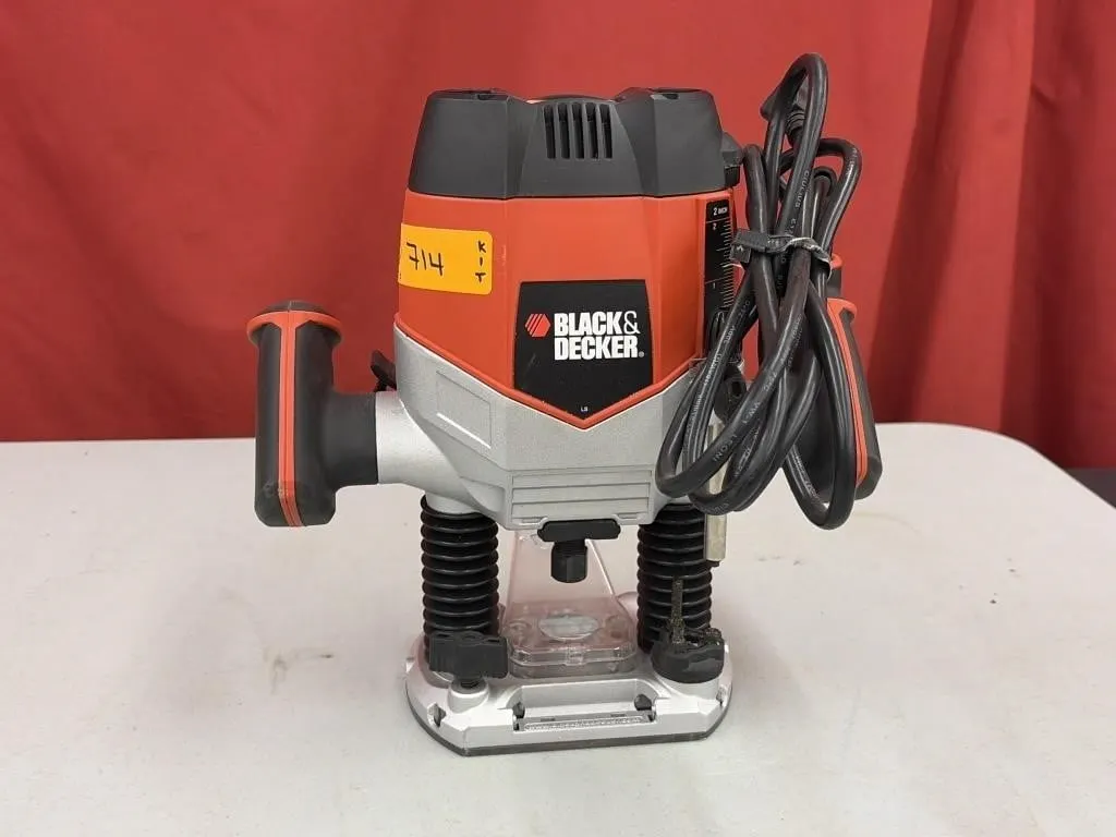 Black & Decker RP250-CA Variable Speed Plunge