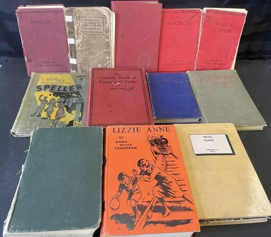A dozen vintage school readers, Shakespeare
