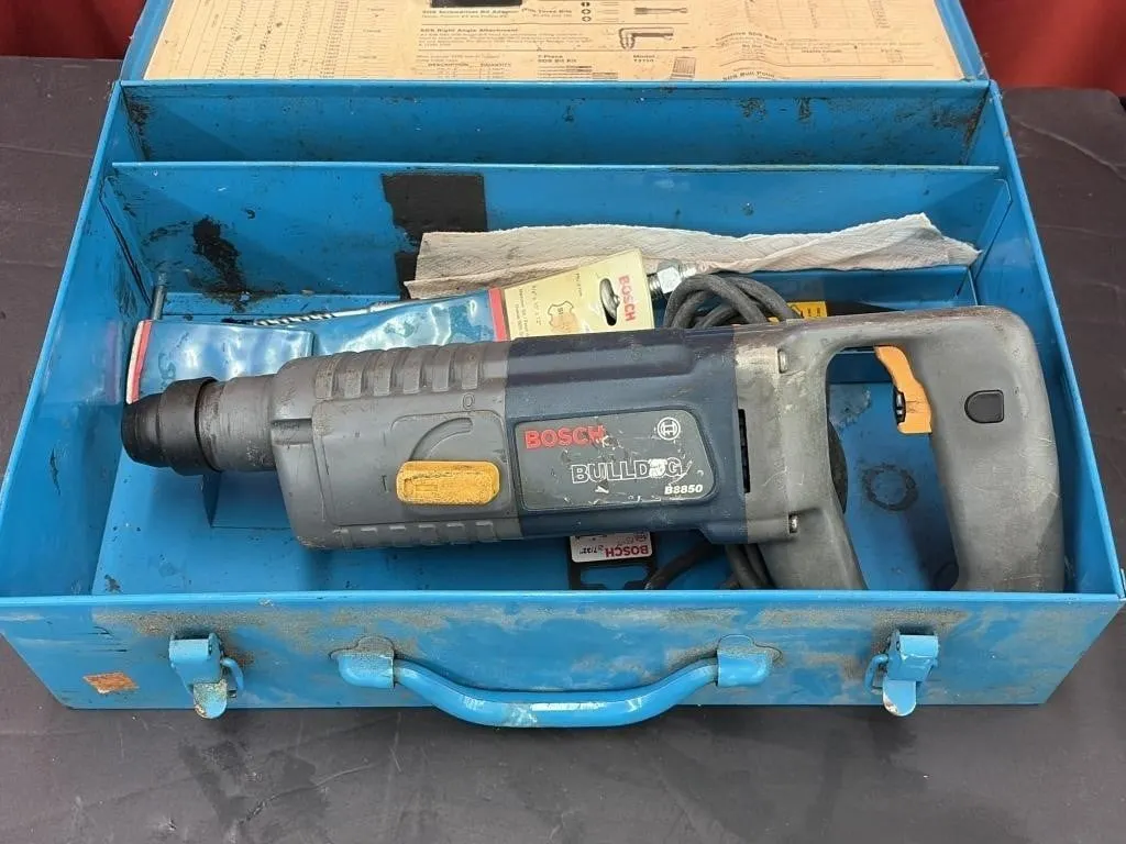 Bosch Bulldog B8850 Corded Rotary Hammer
