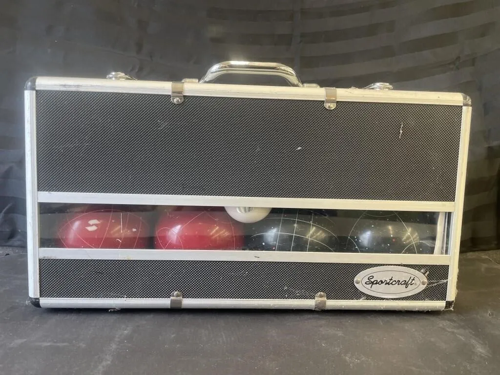 Sportcraft bocce ball set in a strong carrying