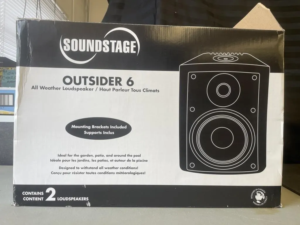 Pair of Soundstage Outsider 6 All Weather