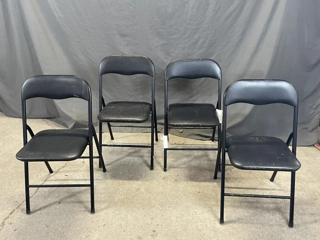 4 Folding Chairs