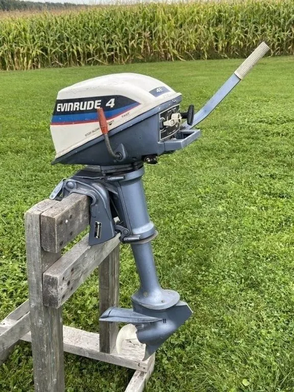 Evinrude 4HP Outboard Motor