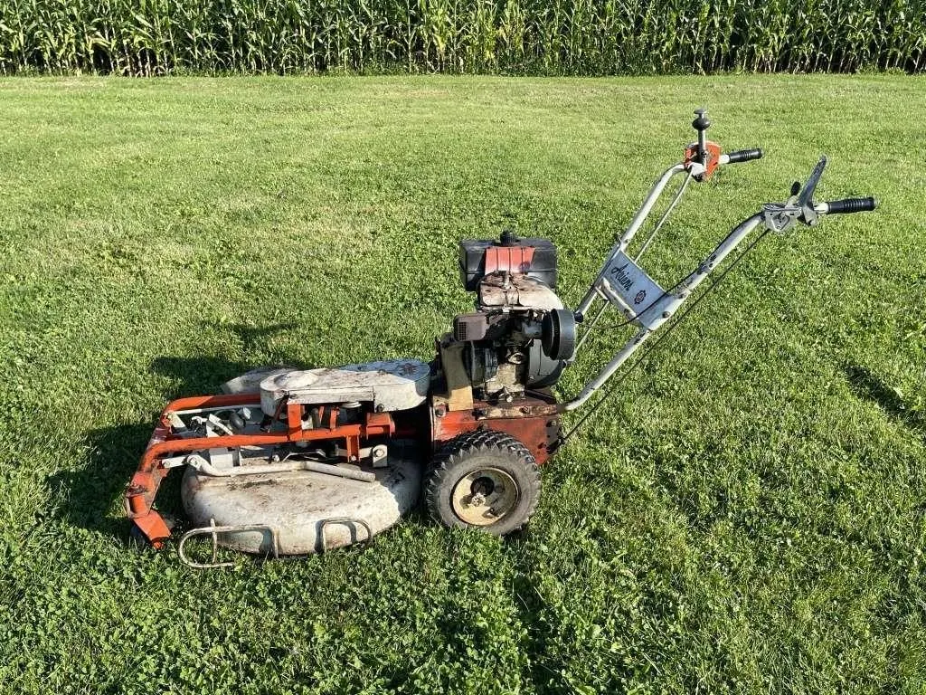 Ariens Lawnmower