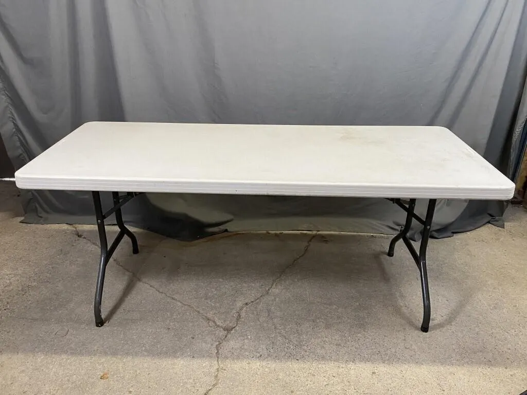 Fold Up Table