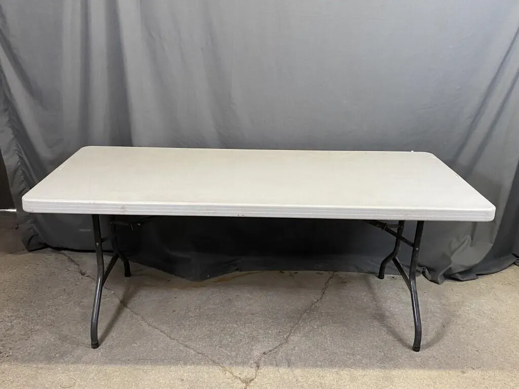 Fold Up Table