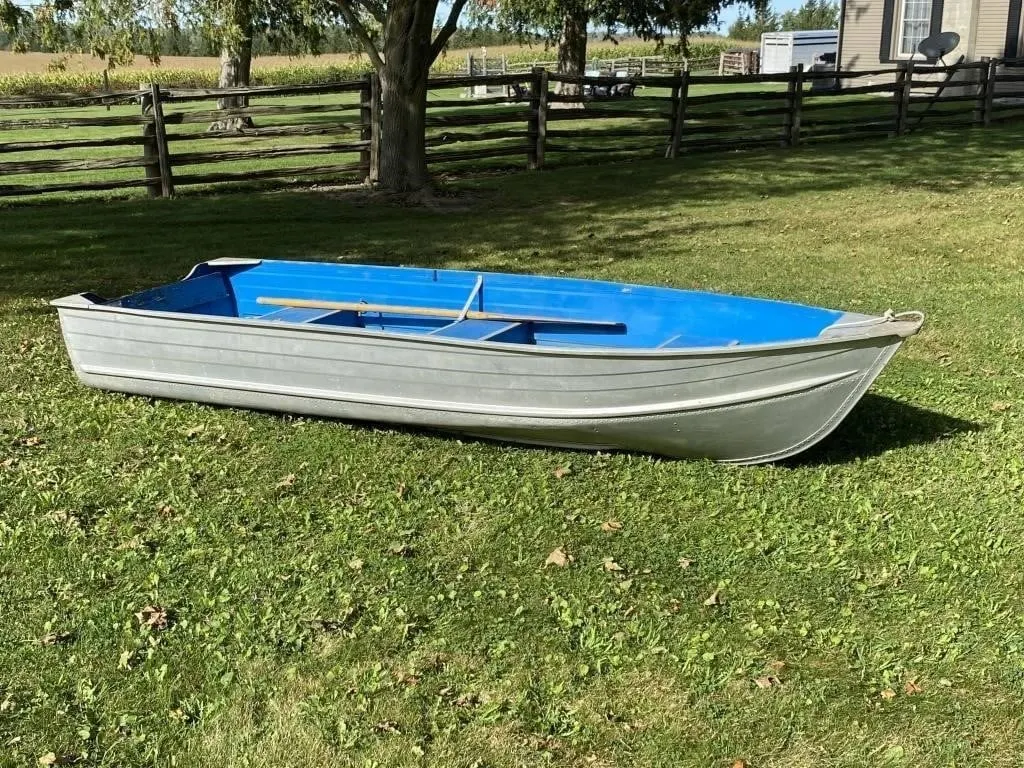 12' Aluminum Boat