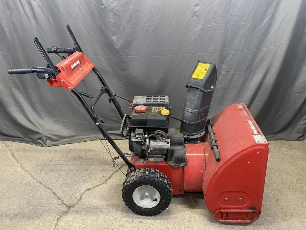 Yard Machines 208CC Snowblower 22" Cut