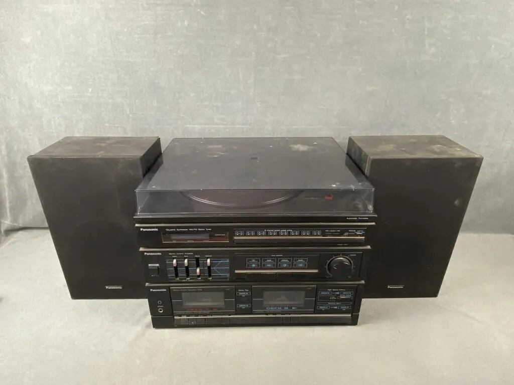 Panasonic Stereo & Record Player