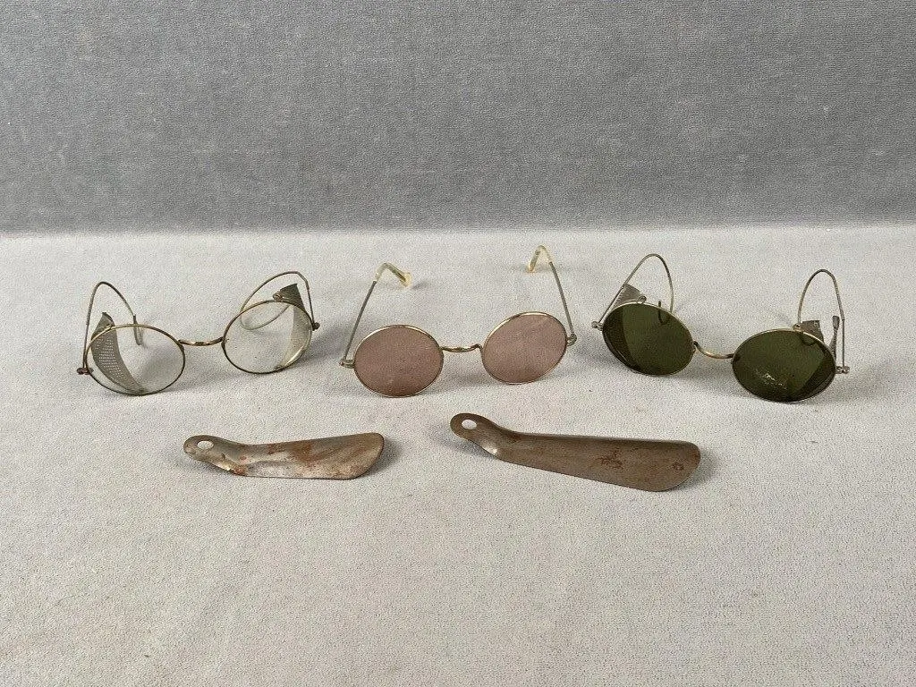 Vintage Glasses, Sunglasses & Shoe Horns