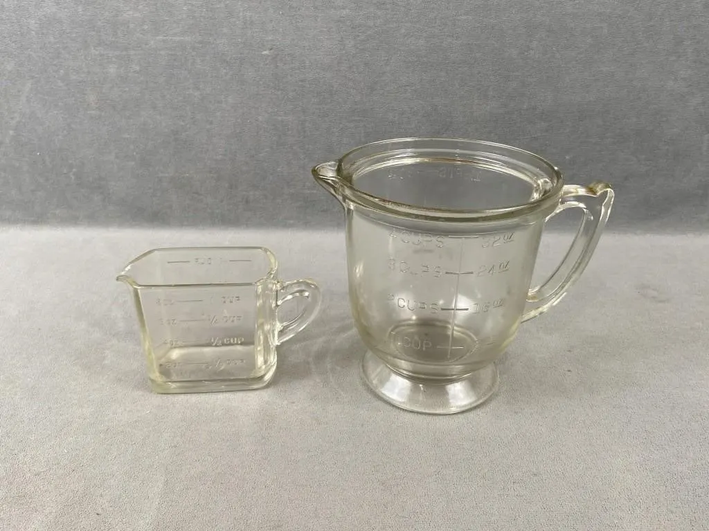 Glass Measuring Cups