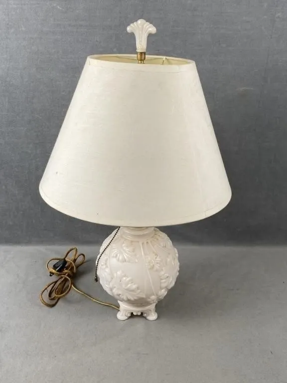 Vintage Alacite Table Lamp