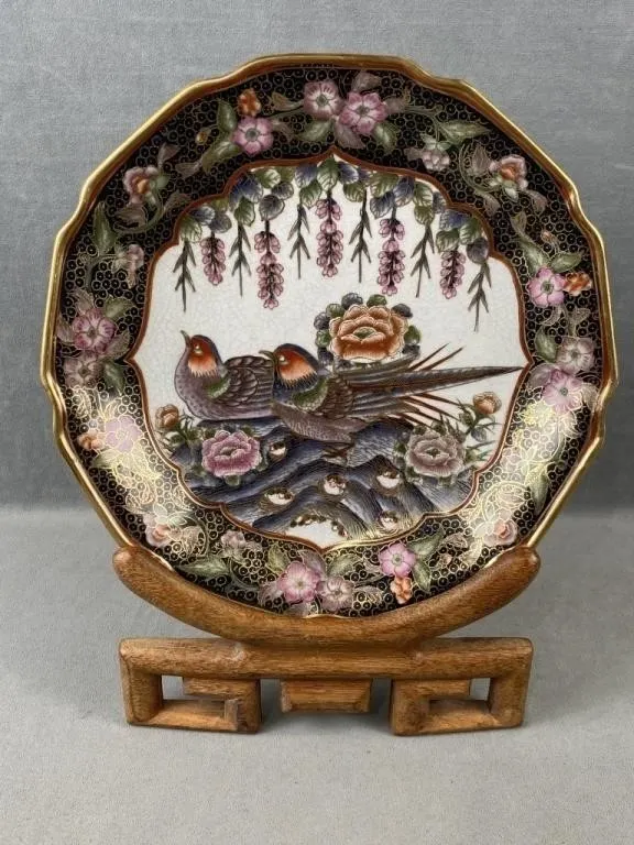 Decor Plate on Stand