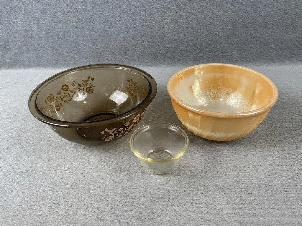 Pyrex & Fire King Mixing Bowls