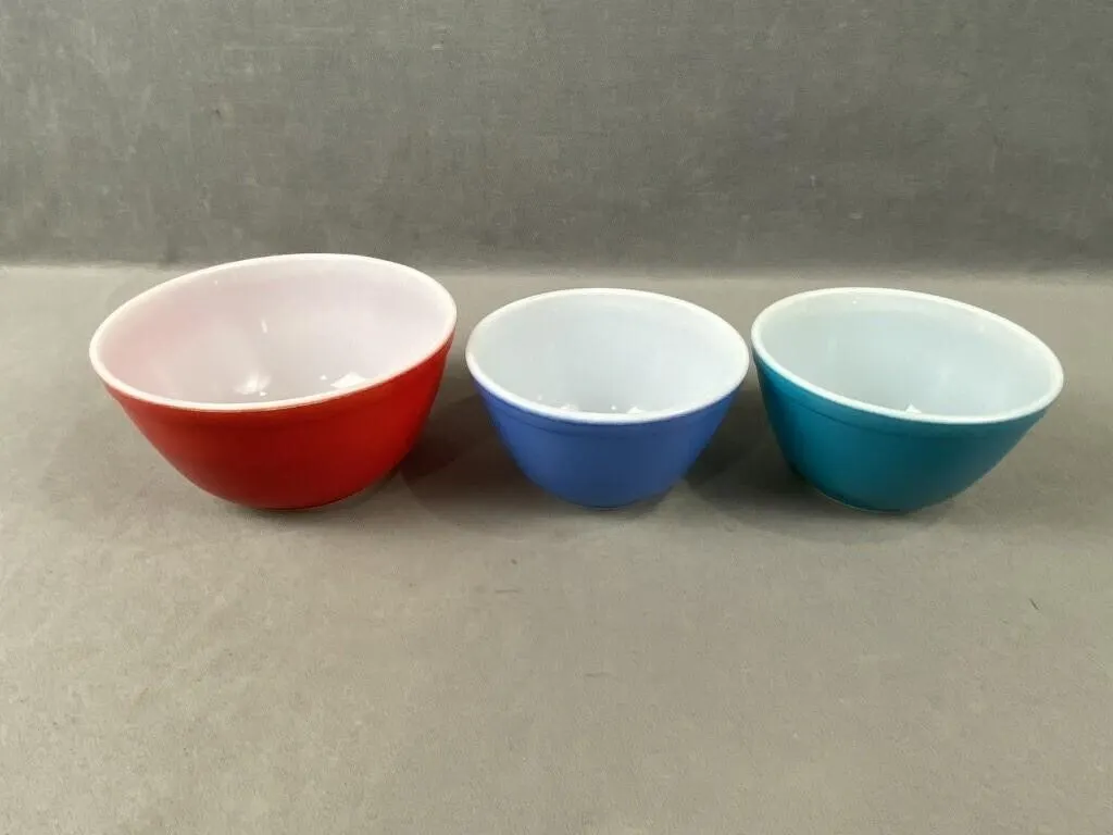 Pyrex Mixing Bowls