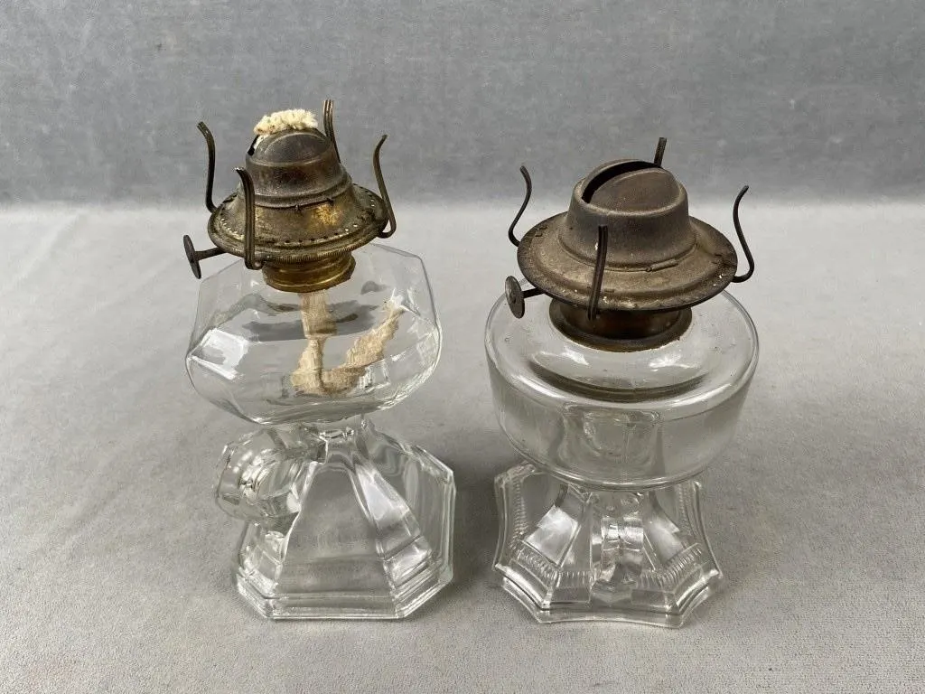 2 Finger Oil Lamps