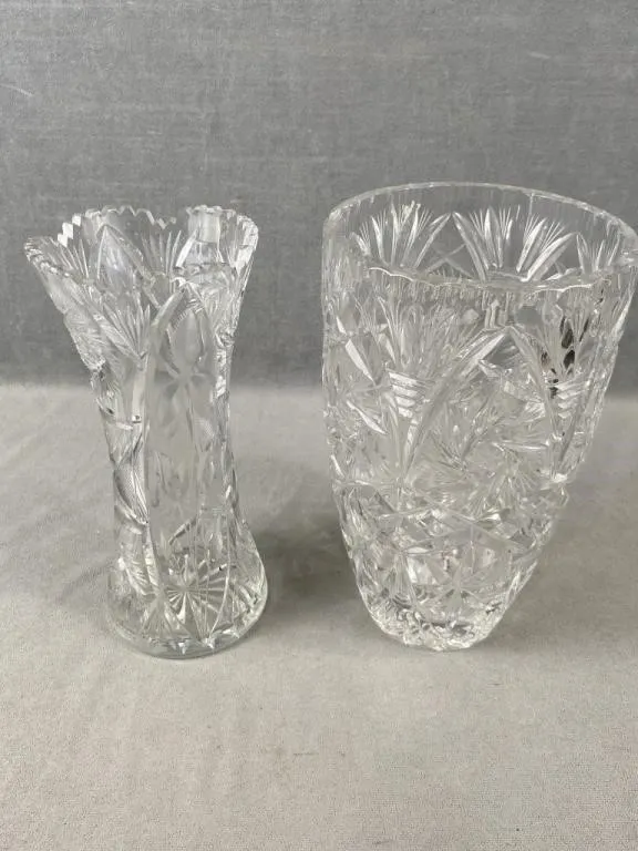 2 Glass Vases