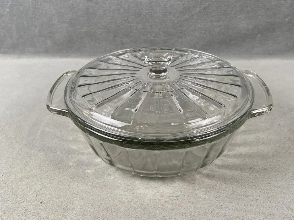 Glass Casserole Dish w Lid