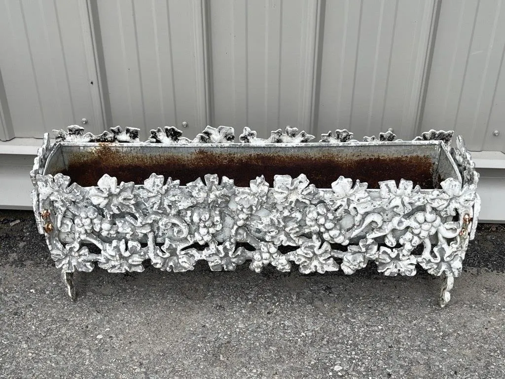 Cast Aluminum Garden Planter