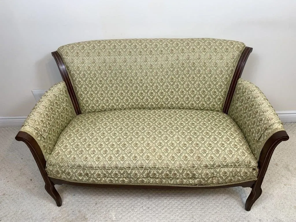 Vintage Floral Settee