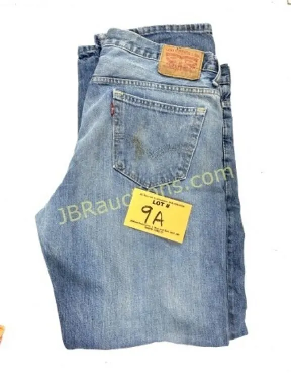 2000'S LEVI 569 JEANS, TOBACCO CAN RING, STAINS