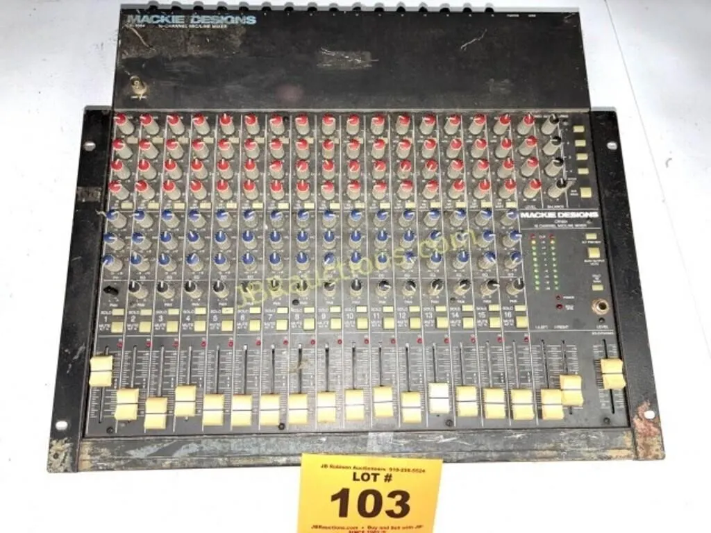 MACKIE DESIGNS CR1604 16 CHANNEL MIXER BOARD