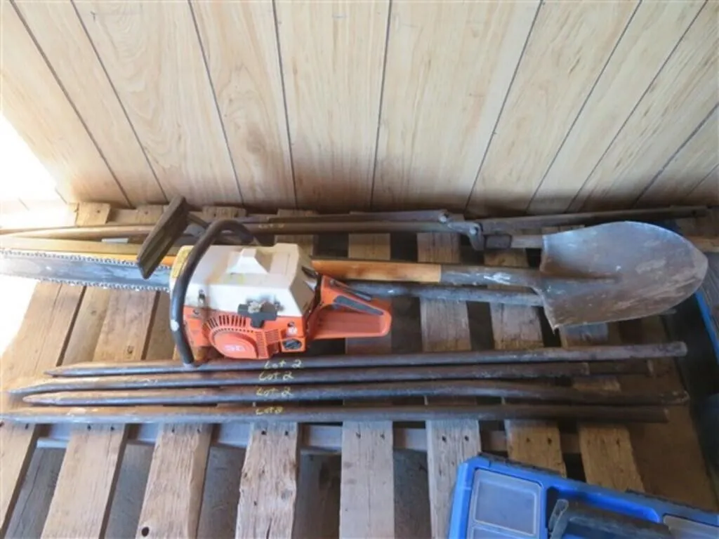 Husqvarna Gas Chainsaw * Bars * Shovels