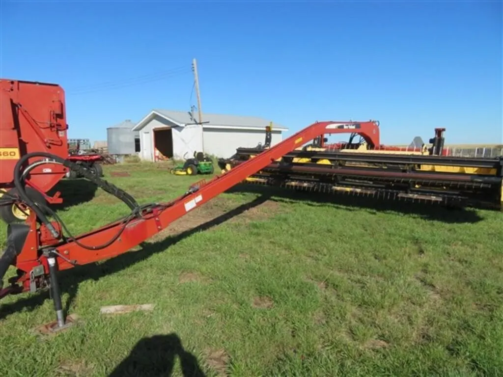 18' NH 1475 Hydroswing Haybine (Circa 2004)