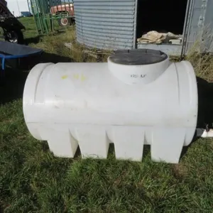 125 gal. Poly Water Tank w/valve