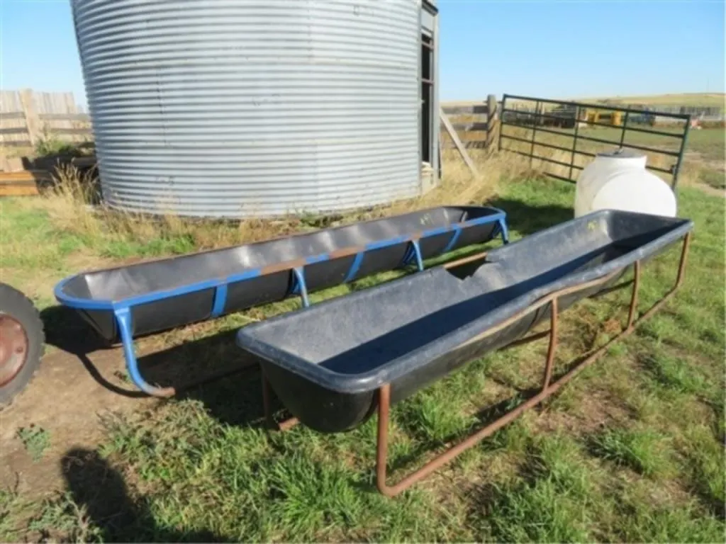 2-11' Feed Troughs