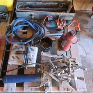 3/4" Socket Set (up to 1 13/16") * Angle Grinder