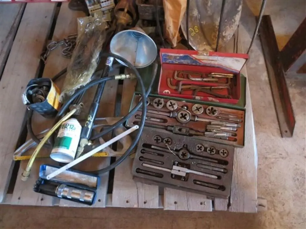Tap & Die Set * Tiger Torch * Fork * Shovel