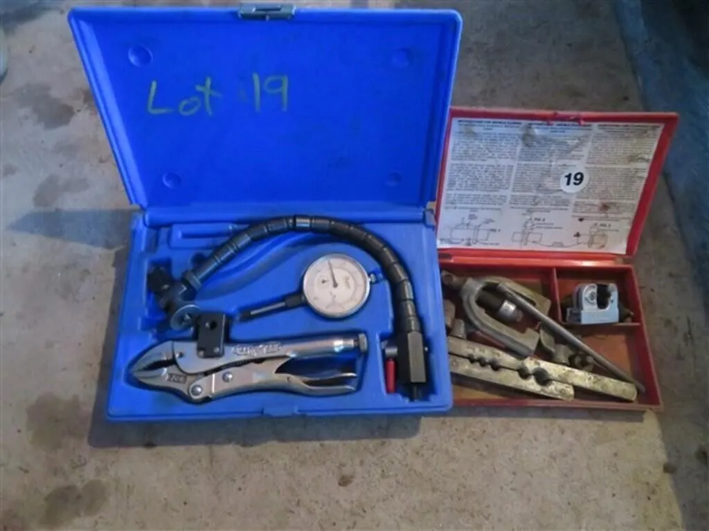 Flaring Kit * Dial Indicator