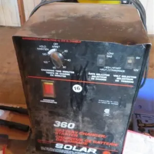Solar 360 Battery Charger