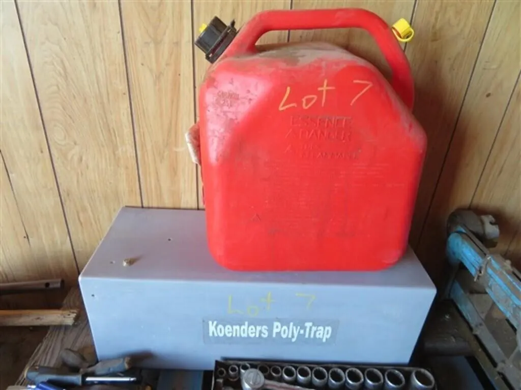 Koenders Poly Trap * Gas Can