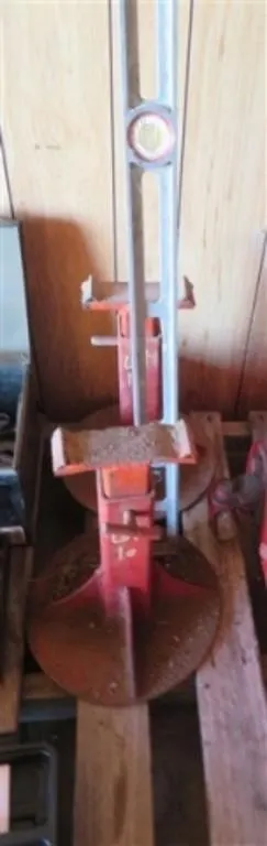 Adj. Shop Stands * Metal Level