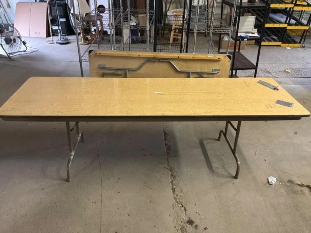 Folding Banquet Table 96 x 30in
