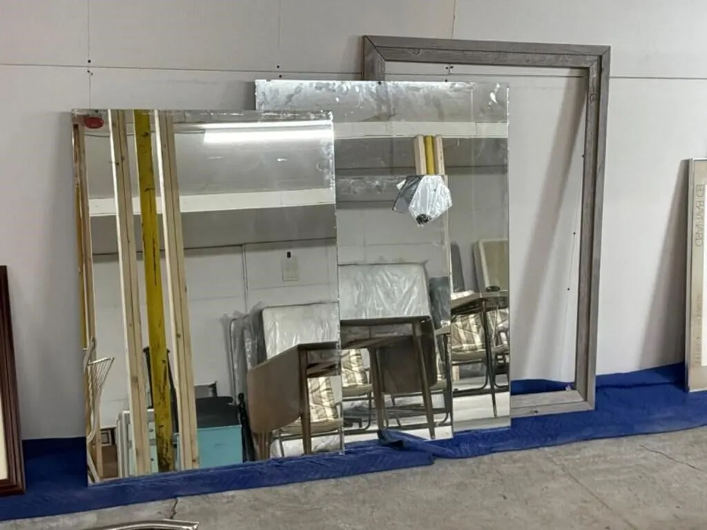 Mixed Wall Mirrors (Lot of 5)