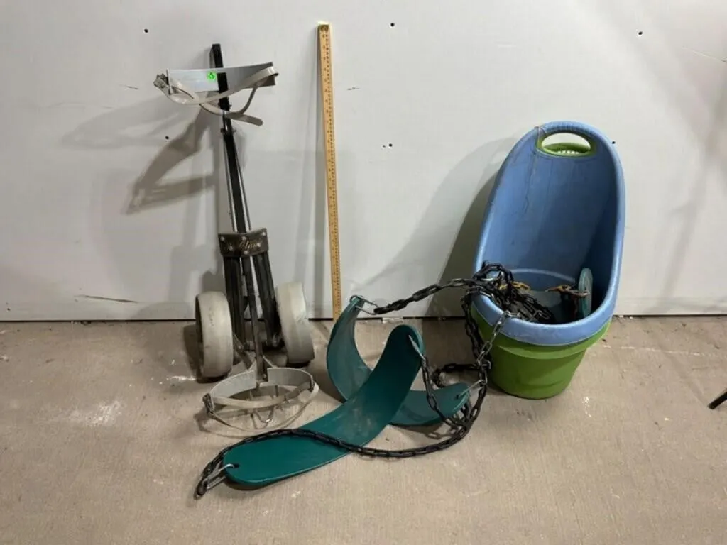 Outdoor Equipment - Carrier & Seat (Lot of 2)