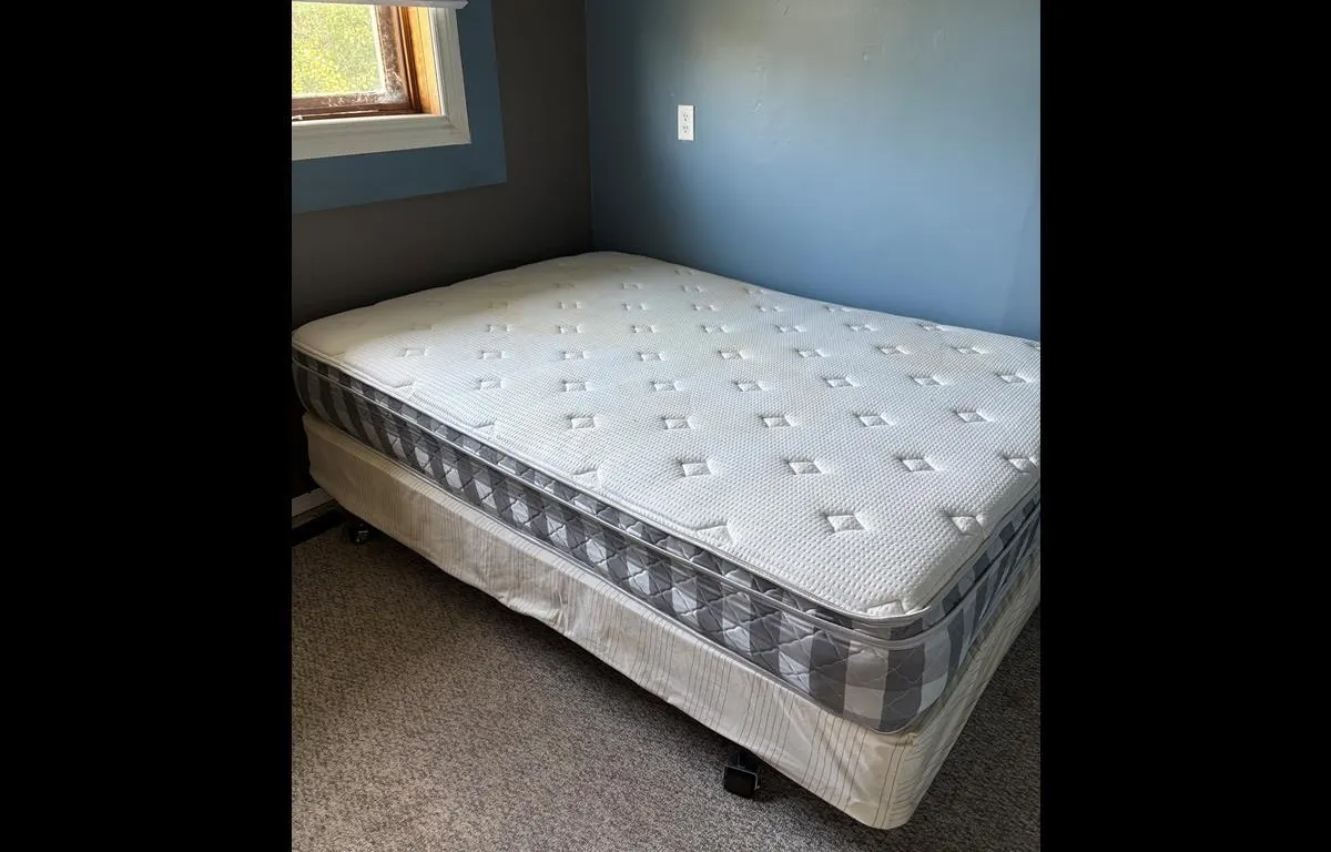 Assorted Beds
UNRESERVED