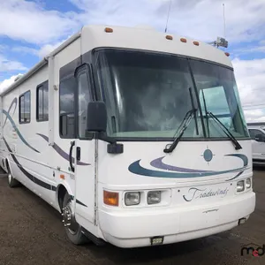 1999 National Tradewinds Diesel Motorhome