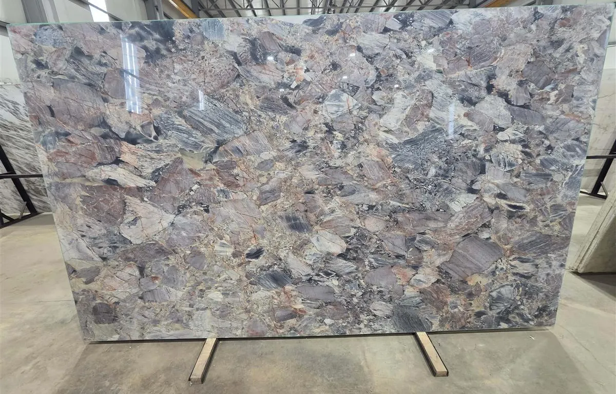 (1) Marbella Natural Quartzite Slab
UNRESERVED