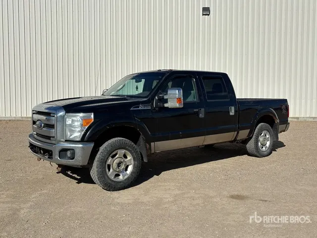 2011 Ford F-250 XLT 4x4 Crew Cab Pickup