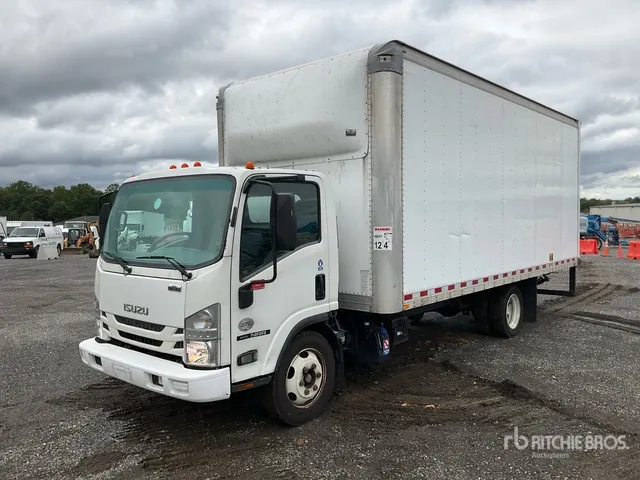 2022 Isuzu NRR 4x2 Van Truck