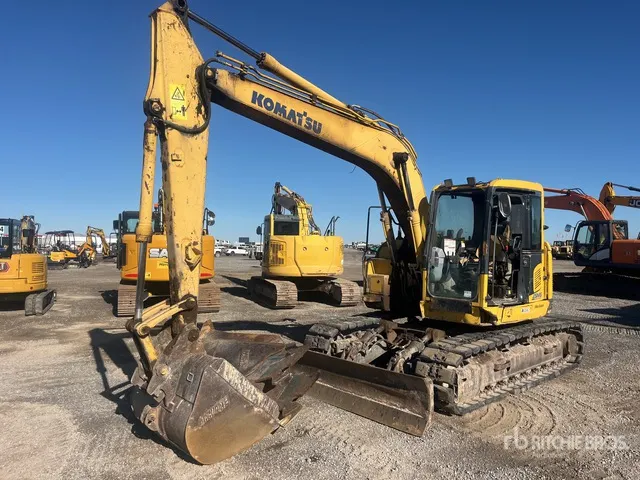 Komatsu PC138USLC-8 Tracked Excavator